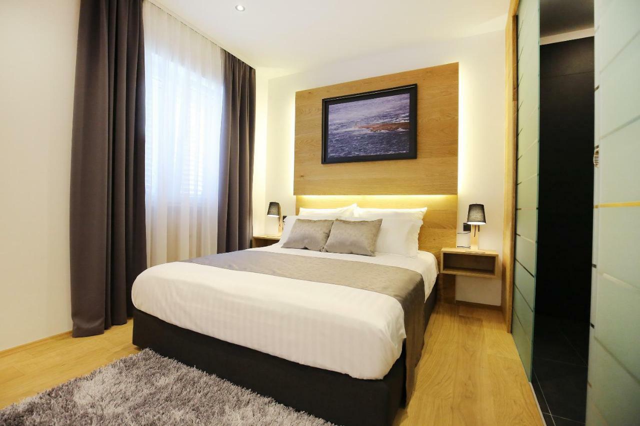 Rooms Bura I Jugo Zadar Extérieur photo